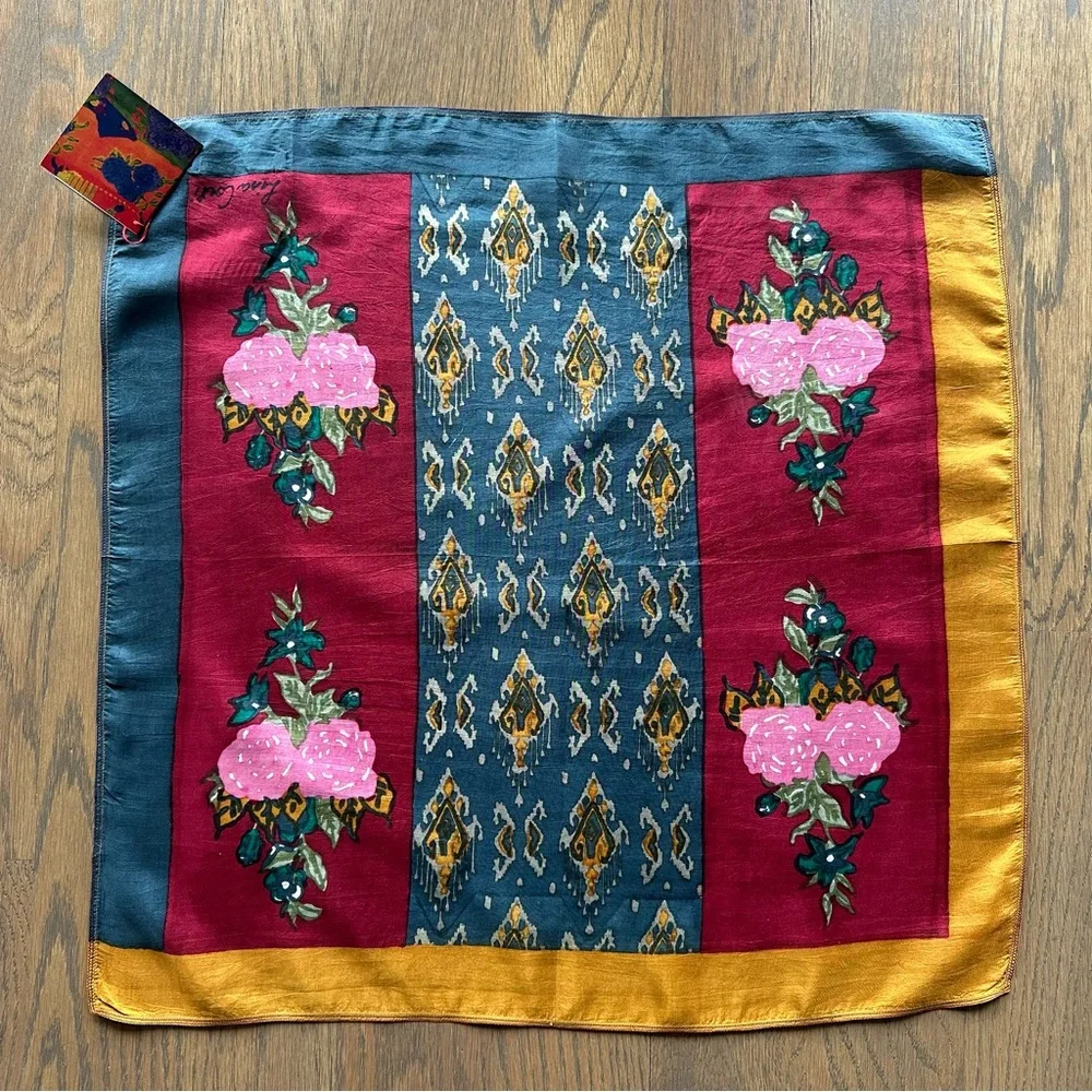 NWT Lisa Corti 100% Silk Pocket Square Scarf Geometric Floral Print 50cmx50cm